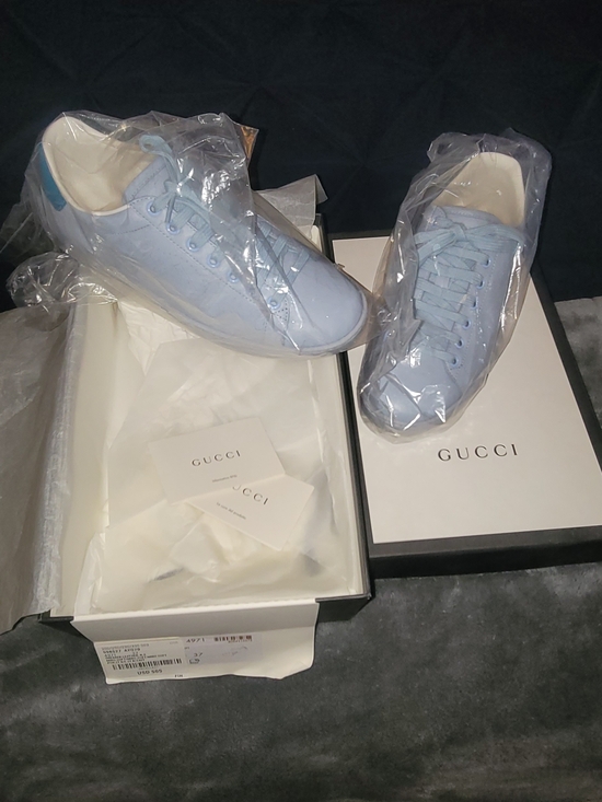 Gucci Shoes - Gucci Light Blue Leather Sneakers